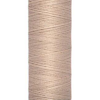 Gutermann Polyestertråd 121, 200m